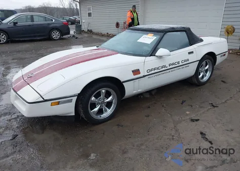 1986 Chevrolet Corvette z USA, uszkodzony, nr VIN 1G1YY6780G5901448